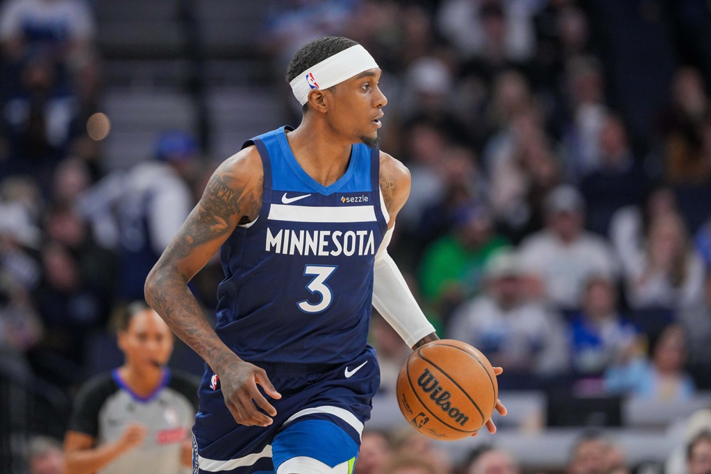 愛德華茲：麥丹是很棒的得分手 他能打好的話我們能比現在好十倍